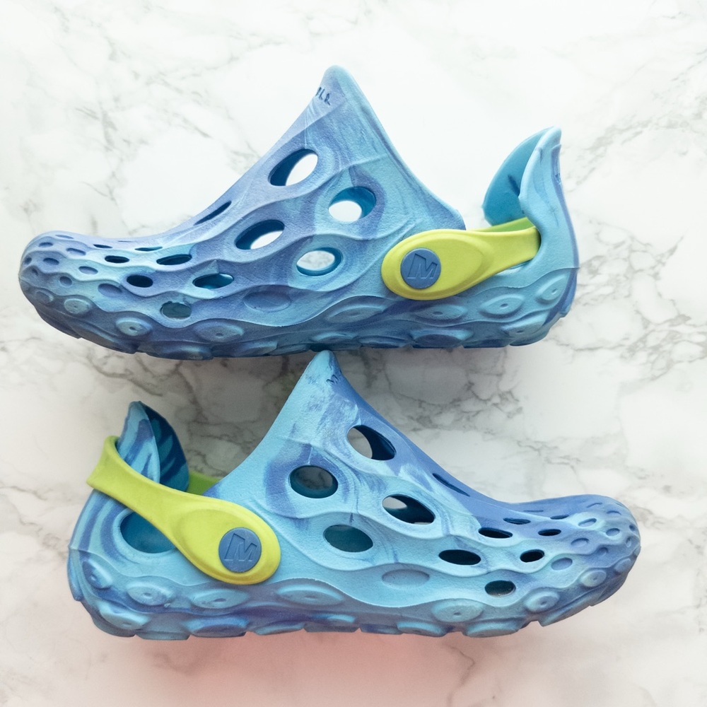 Merrill Hydro Moc 12 Big Kid EUC Big kid water shoes sandals like new